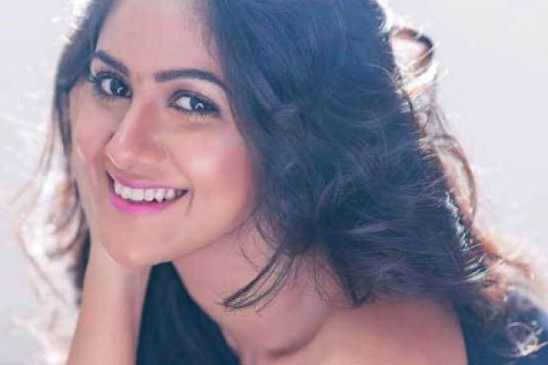 বাস্তবে কতটা ‘বোল্ড’ এই মুখার্জী বাড়ির বউ?