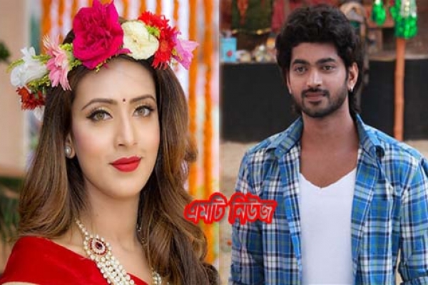 ওমের পাষাণ-'একটি টানটান গল্প বলার চেষ্টা করেছি'