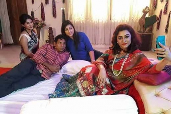 বছরের শুরুতেই মোশাররফ করিমের নয়া চমক ‘ফুল এইচডি’