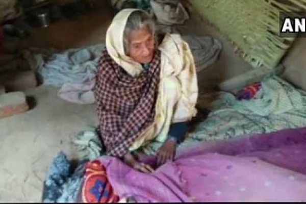 না খেতে পেরে মায়ের সামনেই ছেলের করুণ মৃত্যু!