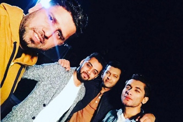 তাহসান-তাসকিনকে চমকে দিলেন হৃদয় খান!