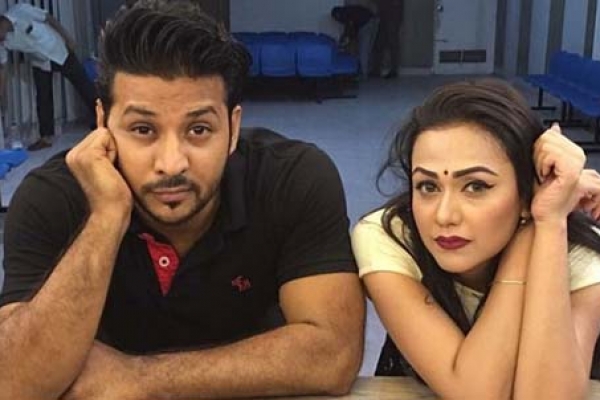 শৈত্যপ্রবাহের মধ্যে তীব্র শীতে কৃত্রিম বৃষ্টিতে ভিজে শুটিং করলেন নিরব-আইরিন