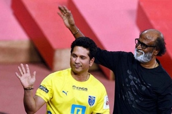 দুর্দান্ত ক্রিকেটার ছিলেন রজনীকান্ত