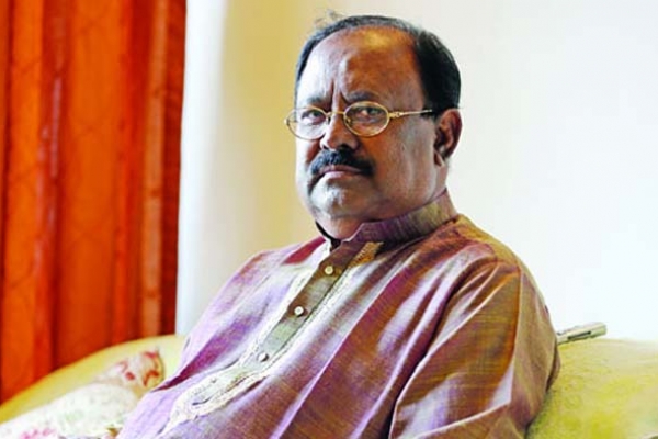 টিকা নেয়ার পর স্ত্রীসহ করোনায় আক্রান্ত জনপ্রিয় পরিচালক কাজী হায়াৎ