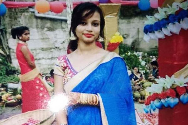 শরীরিক ভালোবাসায় নয়, প্রেমিককে যে চিঠি লিখে আত্মঘাতী প্রেমিকা