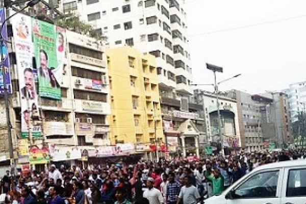 খালেদা জিয়ার মুক্তির দাবিতে নয়াপল্টনে বিএনপির বিক্ষোভ মিছিল