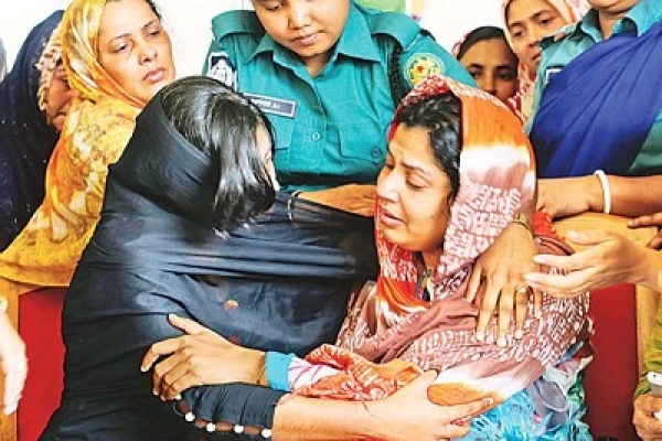 বাবাই ছিল বাচ্চা দুটোর সব