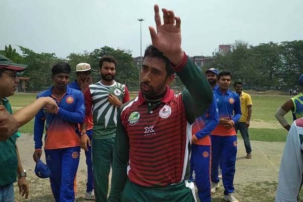 ছয় বলে ছয় ছক্কা, ২০ বলে সেঞ্চুরি, আইপিএল শুরুর আগেই বিশ্বরেকর্ড!