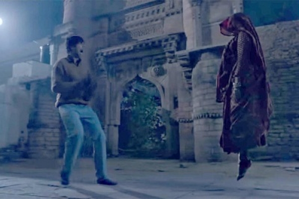 পুরুষদের ভুলিয়ে নিয়ে যায় এই পেত্নি, তার পরে যা ঘটে তা সাংঘাতিক