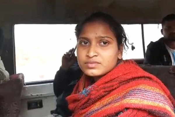  পরকীয়ার কারণে মা কী করে এত নিষ্ঠুর হতে পারে, স্তম্ভিত প্রতিবেশীরা!