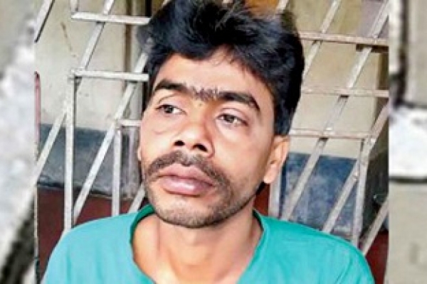 লটারিতে দেড় কোটি টাকা জিতে এখন ফকির আজিজ!