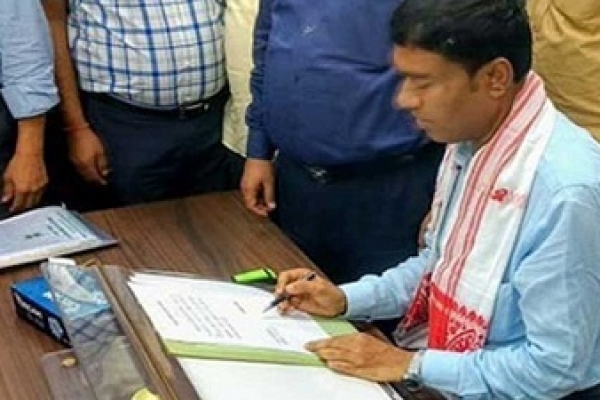 কচু-শাক বিক্রেতা থেকে ভারতের মন্ত্রী!