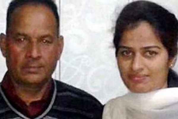 বাবা যেখানের চা বিক্রেতা, মেয়ে হলেন সেই কোর্টের বিচারক