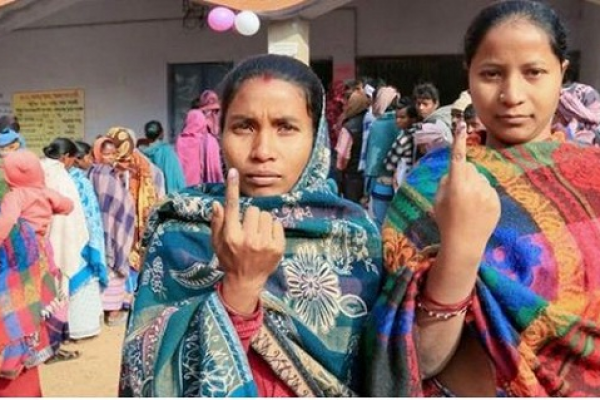 বিজেপিকে হ'টিয়ে ঝাড়খন্ডের মসনদে কংগ্রেস!