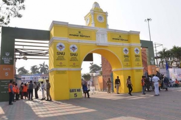 কলকাতার বইমেলায় গিয়ে পাসপোর্ট, লক্ষাধিক টাকাসহ ব্যাগ খোয়ালেন বাংলাদেশি খাইরুল