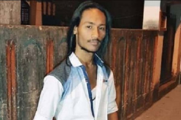 বাবাকে ফোন করে ছেলে জানালেন 'টাকা না দেয়ায় আমি মাকে মেরে ফেলেছি'