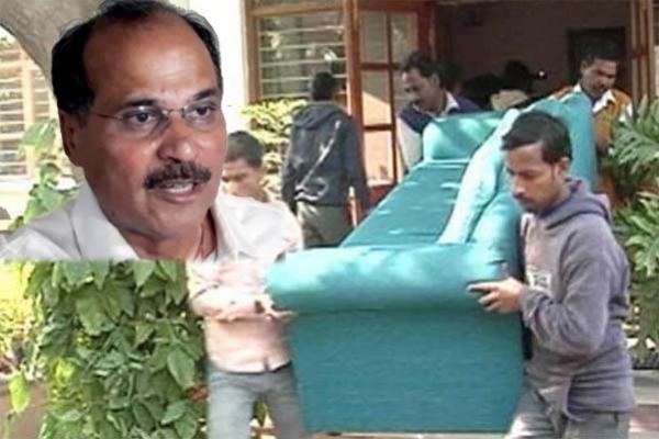 এবার দিল্লিতে কংগ্রেস নেতার বাড়িতে হা'মলা