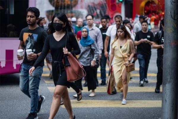 গোটা বিশ্ব হিমশিম খেলেও করোনা নিয়ন্ত্রণে সফলতা দেখাচ্ছে মালয়েশিয়া!