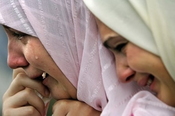 চারপাশের পাহাড় ছাড়া কেউ আমাদের কা'ন্না দেখে না, ইয়েমেনের মেয়ে মুনতাহার বুকফা'টা আ'র্তনাদ