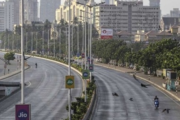 লকডাউনের কারণে ভারতে করোনাভাইরাস সং'ক্রমণের হার পূর্বের তুলনায় অর্ধেকে নেমেছে