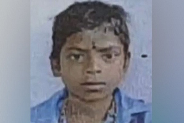 লকডাউনে ৩ দিন হেঁটে বাড়ির কাছে এসে কিশোরীর মৃত্যু