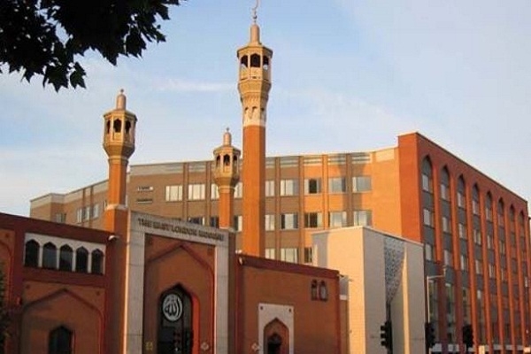 কানাডা-অস্ট্রেলিয়ার পর লন্ডনে প্রথম উচ্চস্বরে মসজিদের মাইকে আজান