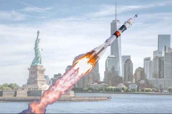 চীনা রকেটের আঘা'ত থেকে অল্পের জন্য বেঁচে গেল নিউইয়র্ক!