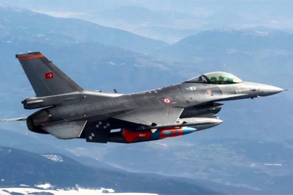 নিজস্ব তৈরি অত্যাধুনিক গাইডেড বো'মার সফল পরীক্ষা চালালো তুরস্ক