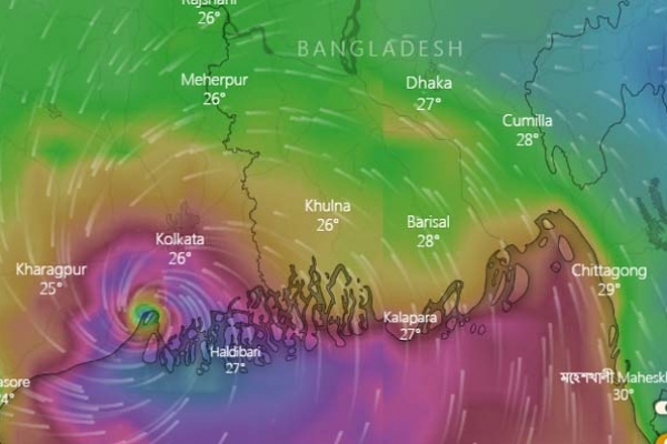 সন্ধ্যার মধ্যে দেশের উপকূল অতিক্রম করতে পারে ভয়ঙ্কর সাইক্লোন আম্ফান