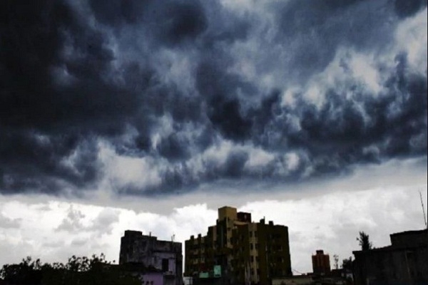 ভয়ঙ্কর গতিতে ধেয়ে আসছে আমফান, সবচেয়ে বেশি ক্ষতিগ্রস্ত হতে চলেছে এই ৩ জেলা