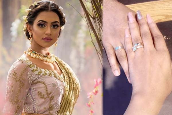 নিজের বিয়ের খবর জানালেন নুসরাত ফারিয়া