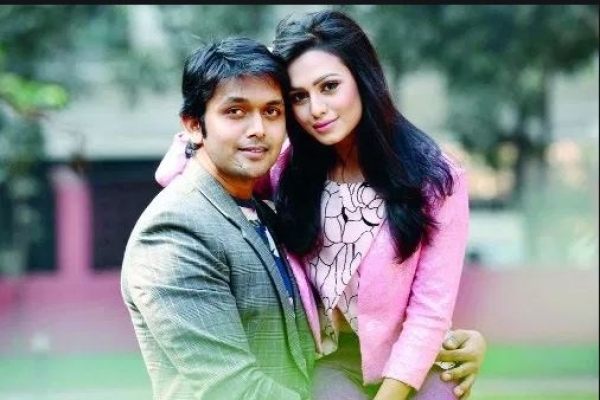 আরিফিন শুভ ও নুসরাত ফারিয়া করোনায় আক্রান্ত 