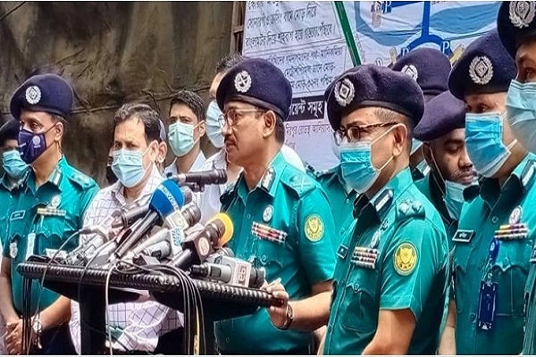 তালেবানের আহ্বানে কিছু বাংলাদেশি ঘর ছেড়ে ‘হিজরতে’ বেরিয়েছেন : ডিএমপি কমিশনার