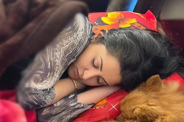 অবস্থার অবনতি, দ্রুত হাসাপাতালে নেওয়া হলো পরীমণিকে