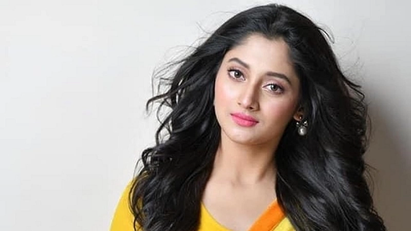 যে ফলাফল করলেন নায়িকা পুজা চেরি