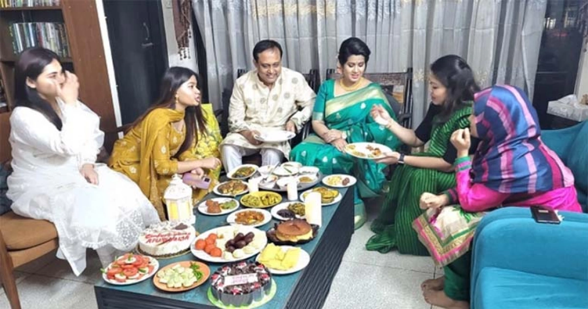 নতুন অতিথিকে পৃথিবীতে স্বাগত জানাতে ন্যান্সির বিশেষ পর্ব