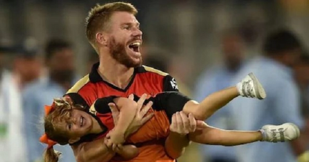 আইপিএলে এক মজার ঘটনা ঘটেছে ওয়ার্নারের!