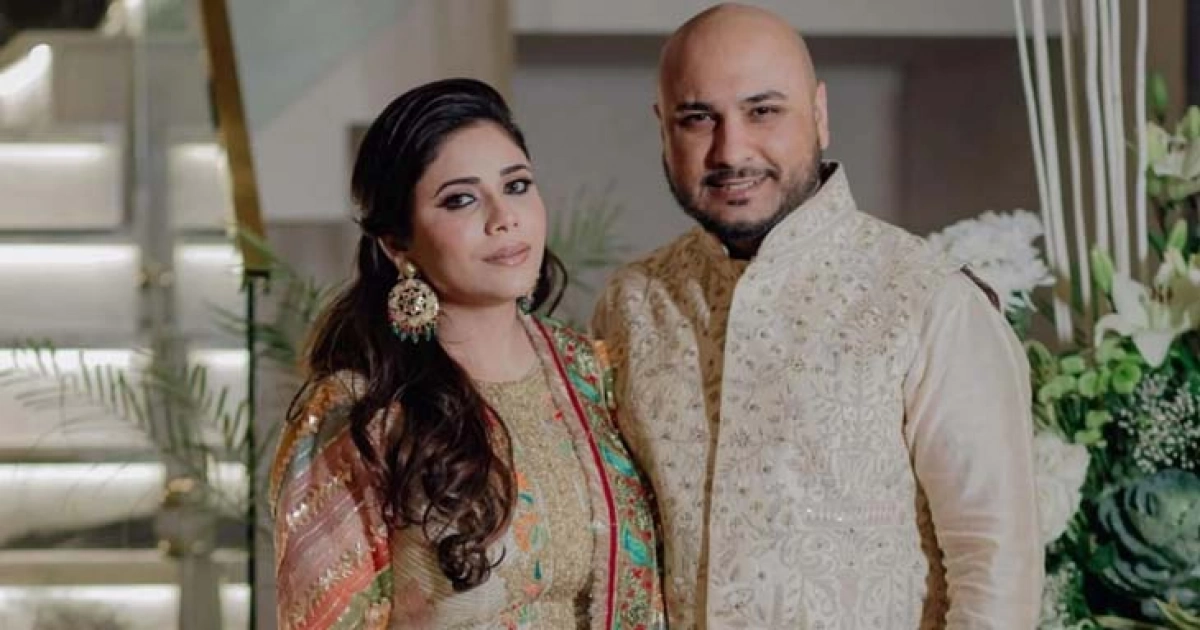 সদ্যোজাত সন্তানের মৃত্যুতে কান্নায় ভেঙে পড়লেন জনপ্রিয় গায়ক বিপ্রাক