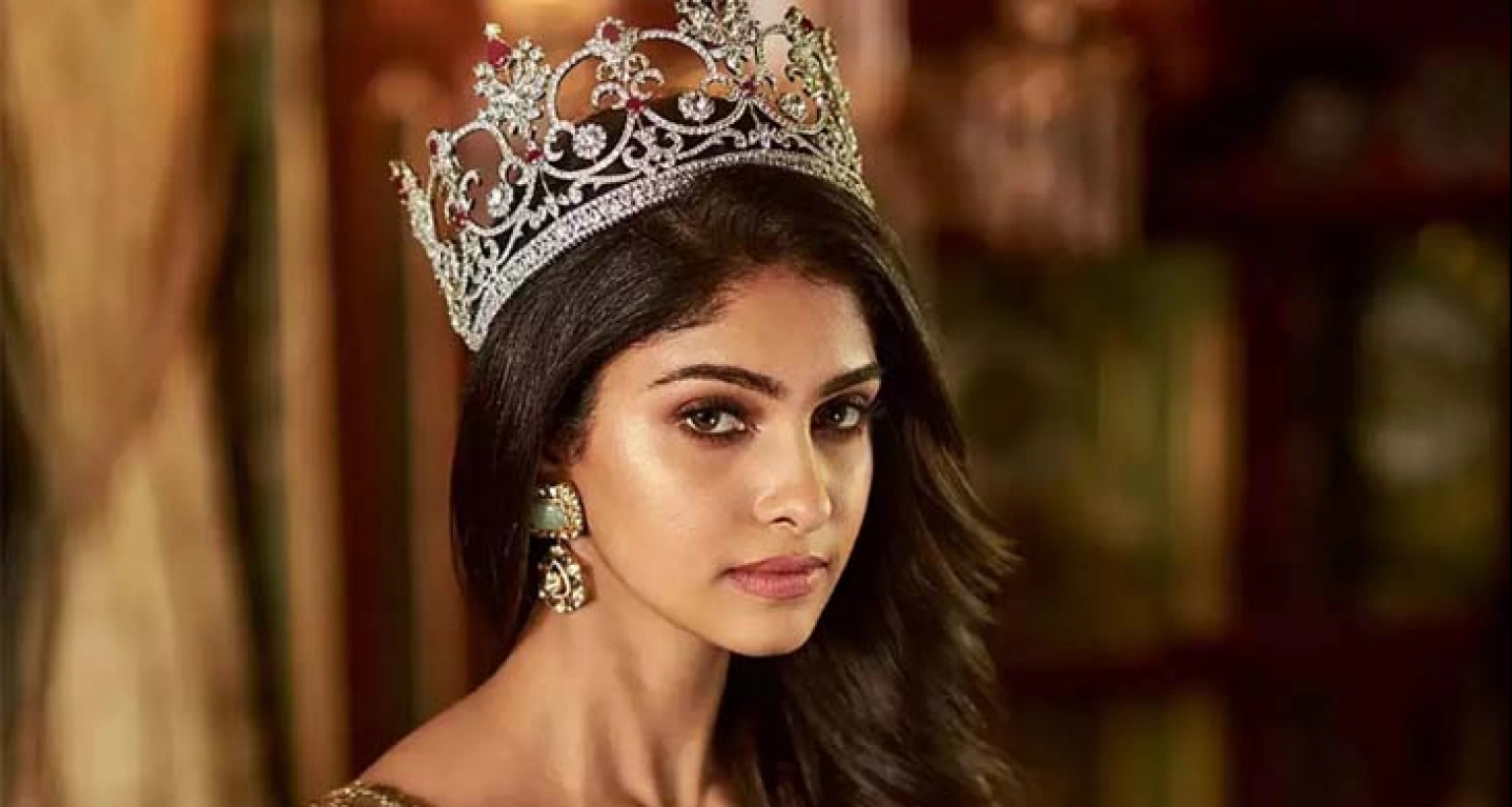 দক্ষিণে এই সুন্দরীর মাথায় উঠলো মিস ইন্ডিয়ার মুকুট