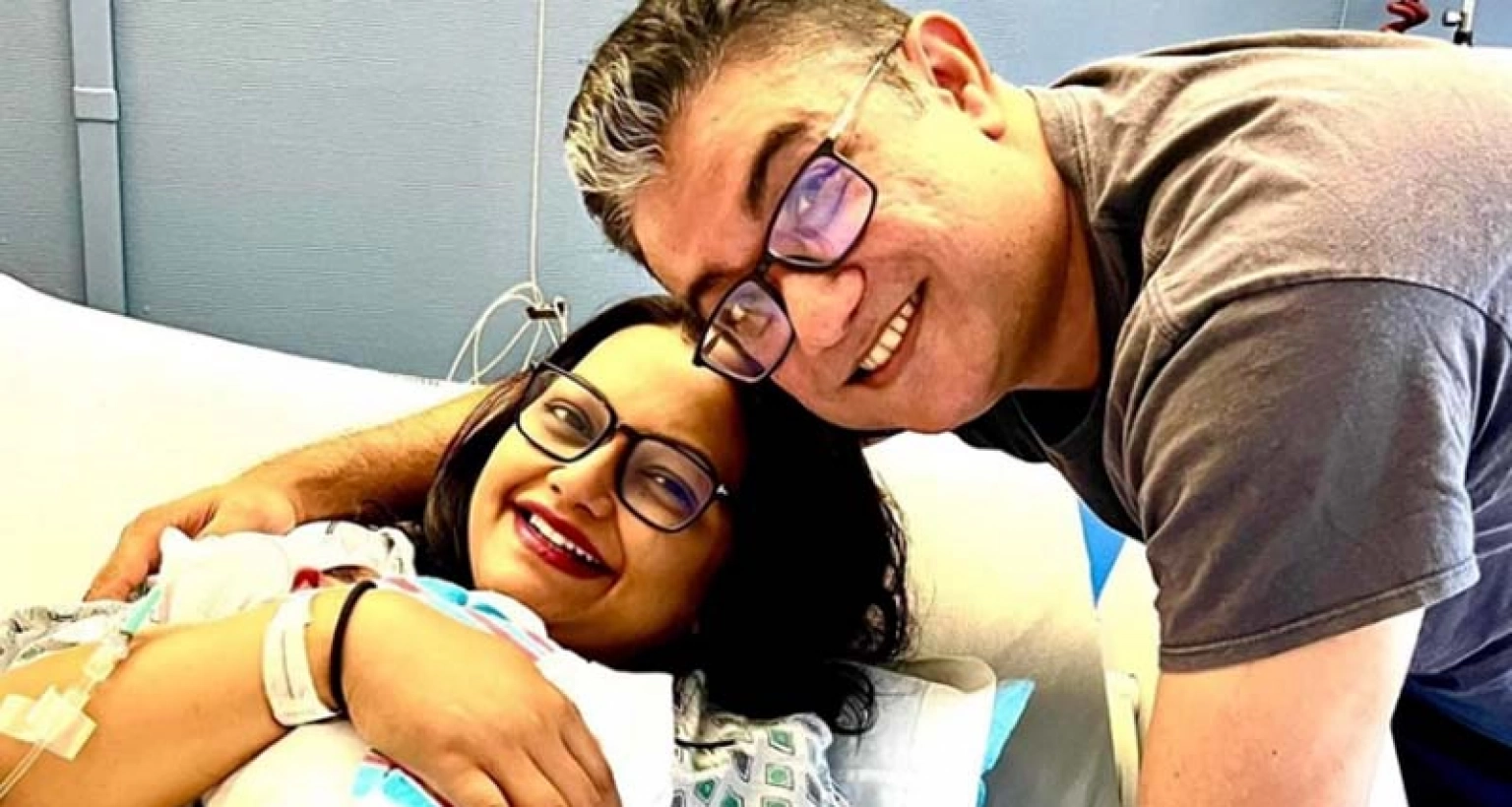 হিল্লোল-নওশীন দম্পতি পরিবারে নতুন অতিথির আগমন