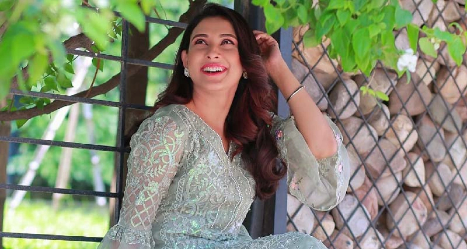 সর্বমহলে দারুণ প্রশংসা কুড়াচ্ছেন মেহজাবিন