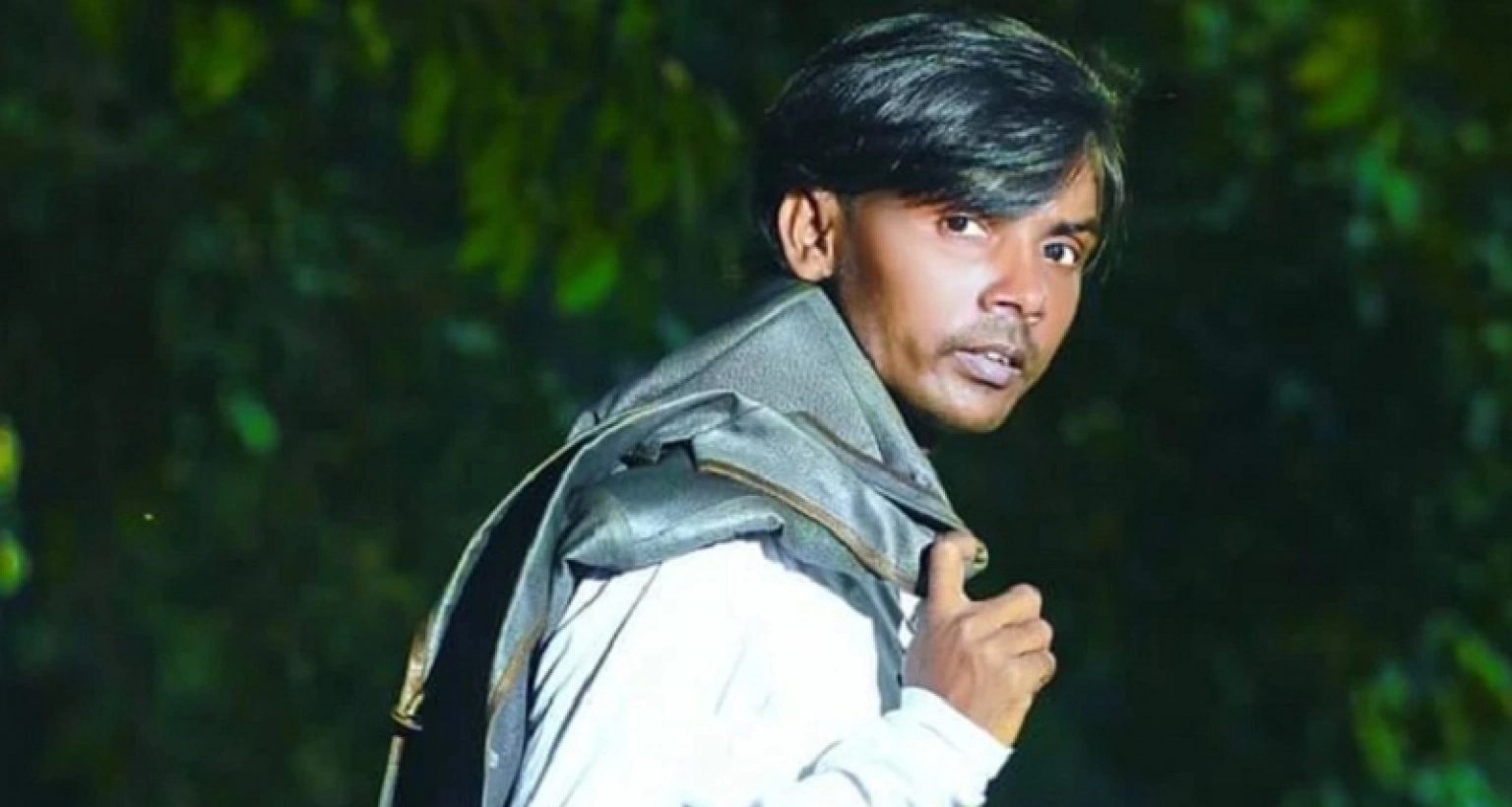লিগ্যাল নোটিশ পাঠিয়ে হিরো আলমের বিরদ্ধে আইনগত ব্যবস্থা