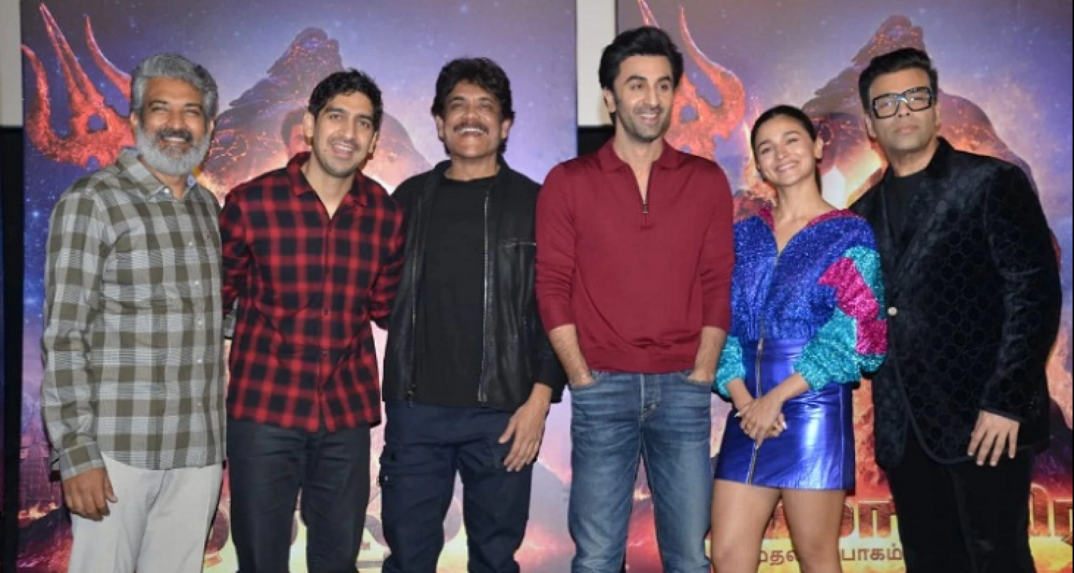 বলিউডের হাল ফিরিয়ে বক্স অফিসে রেকর্ড গড়বে 'ব্রহ্মাস্ত্র'