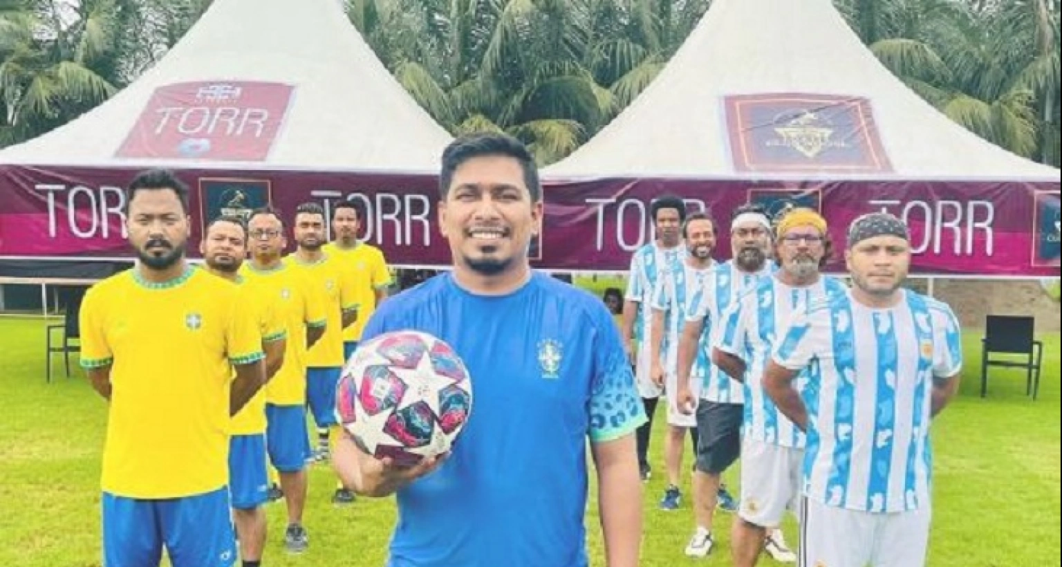 এবার ব্রাজিল-আর্জেন্টিনা ভক্তদের জন্য অমির ‘ব্যাচেলর ফুটবল’