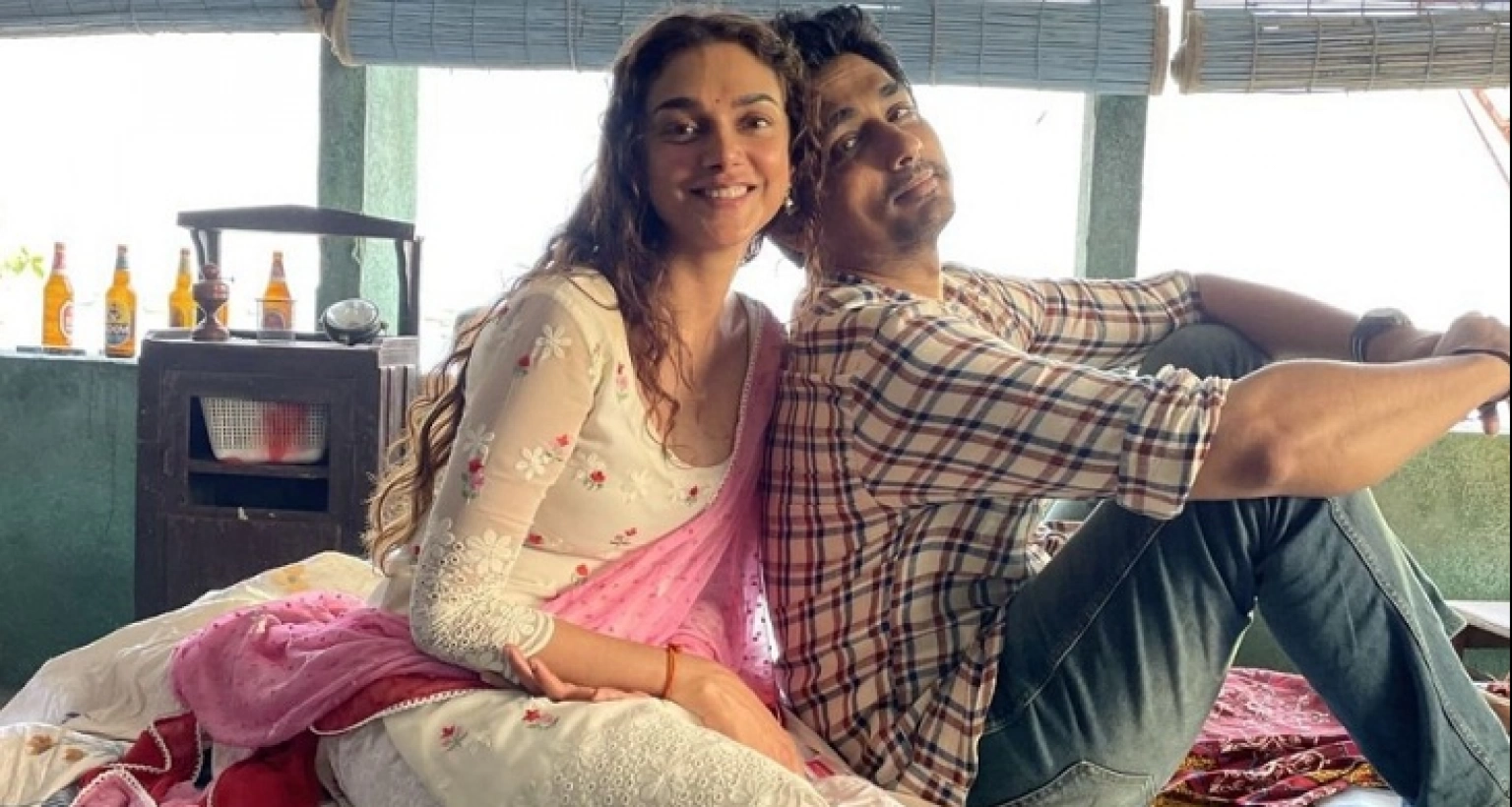বিবাহ বিচ্ছেদের পর প্রেমে মজেছেন সিদ্ধার্থ-অদিতি