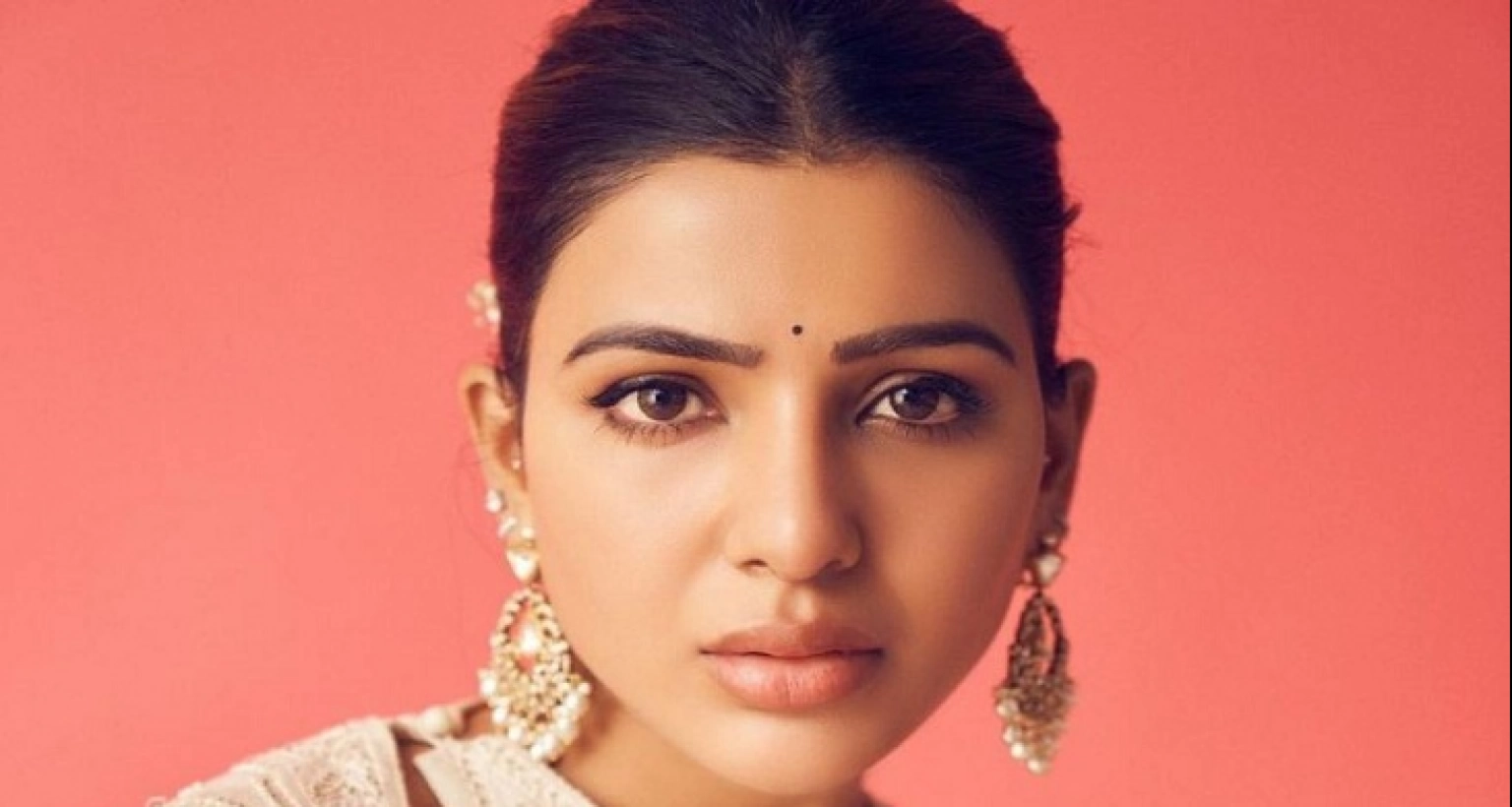 কাঁদতে কাঁদতে যা জানালেন সামান্থা