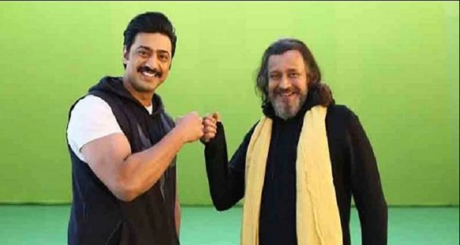 মিঠুন চক্রবর্তীর সঙ্গে নিজের সুসম্পর্কের কথা তুলে ধরলেন দেব