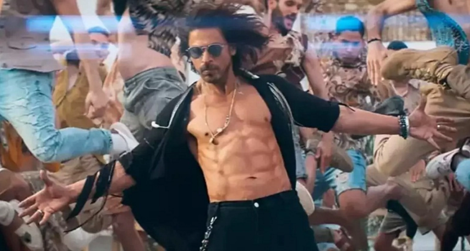 বক্স অফিসে নতুন ইতিহাস লিখলেন শাহরুখ