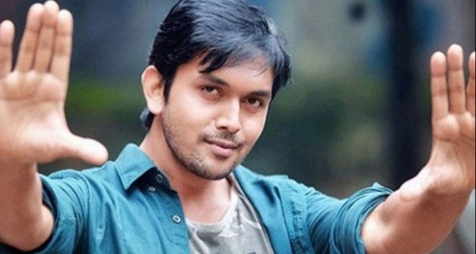 বসন্তবরণ অনুষ্ঠানে আরেফিন শুভ'র সঙ্গে ঘটল এক অদ্ভুত ঘটনা 