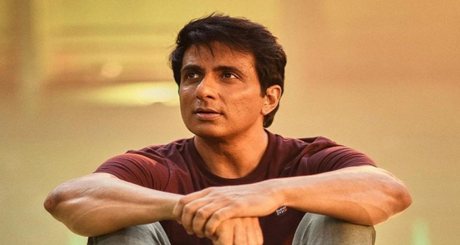 গরিবদেরকে দানের এই অর্থ কোথা থেকে আসে, জানালেন সোনু নিজেই